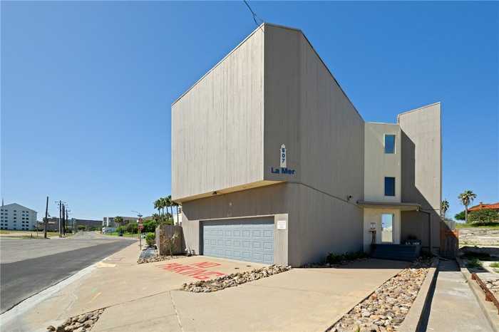 photo 1: 520 S Chaparral Street Unit 5, Corpus Christi TX 78401