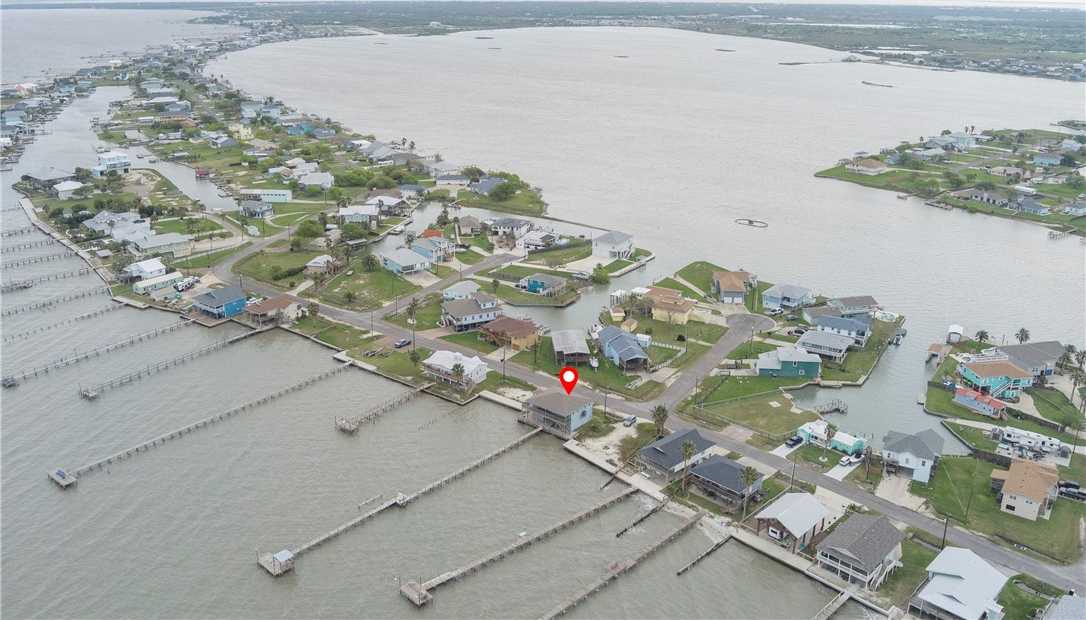 photo 1: 646 Copano Ridge Road, Rockport TX 78382