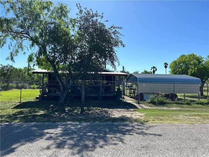 photo 1: 9006 County Road 483, Mathis TX 78368