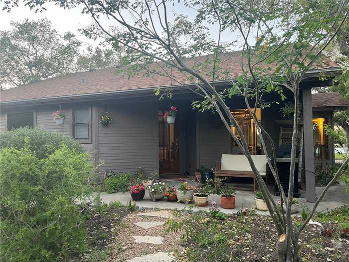 photo 1: 141 N Palmetto Street, Rockport TX 78382