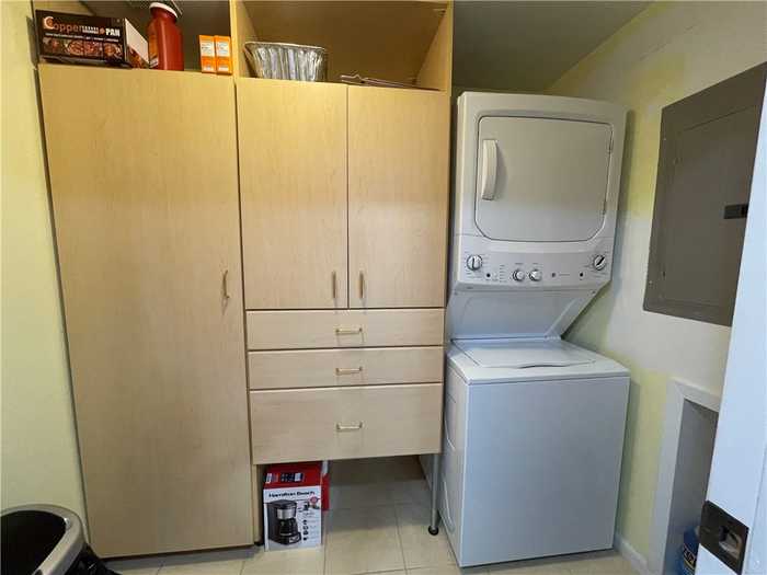 photo 28: 520 S Chaparral Street Unit 402, Corpus Christi TX 78401