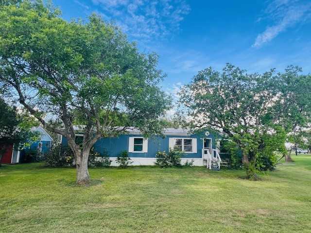 photo 3: 509 Vandenberge Street, Austwell TX 77950