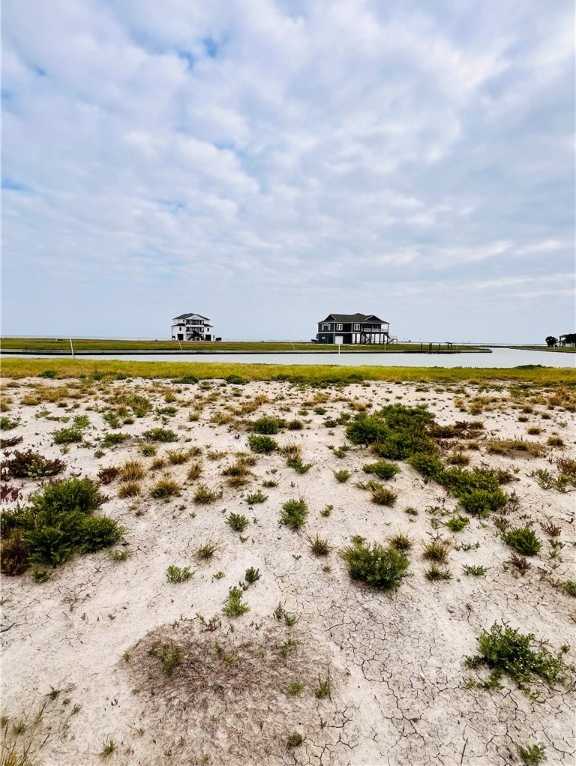 photo 3: 1513 Cape Velero Drive, Rockport TX 78382