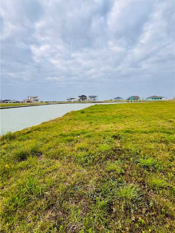 photo 3: 23 Tradewinds Circle, Rockport TX 78382