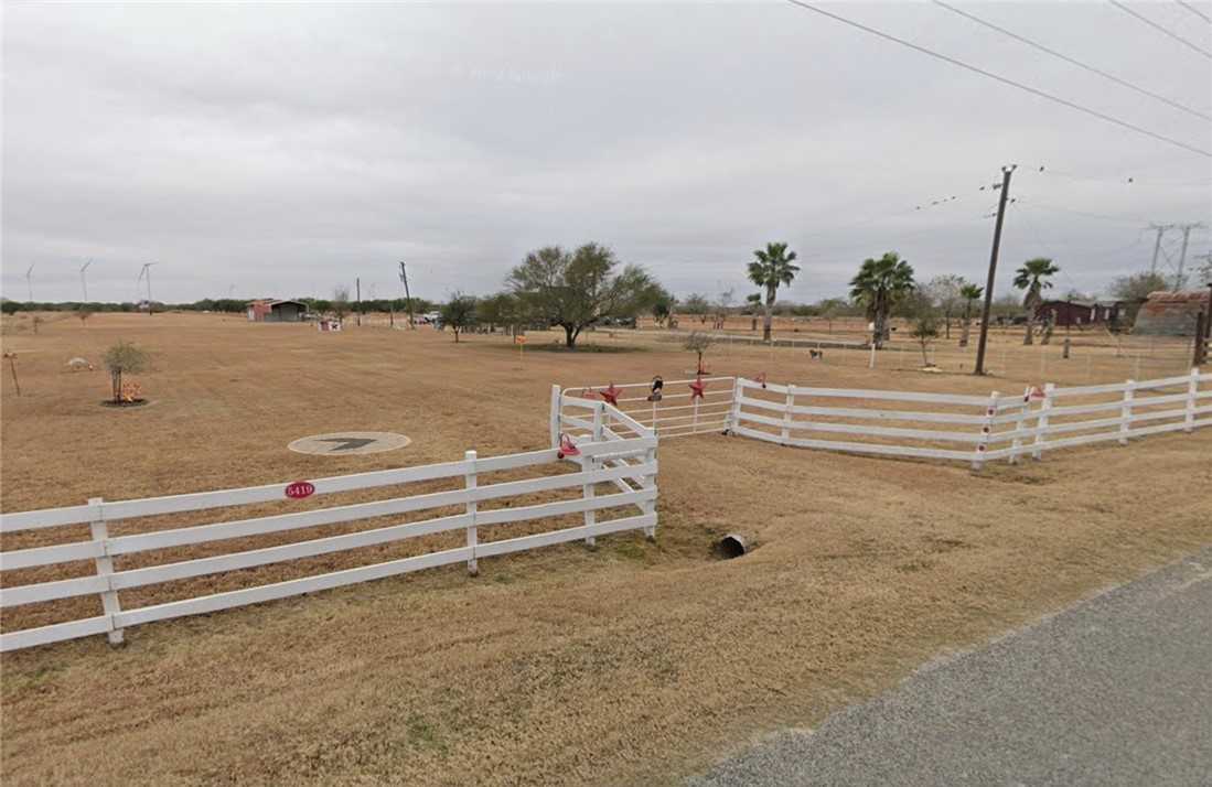 photo 2: 5419 County Road 1525, undefined TX 78352