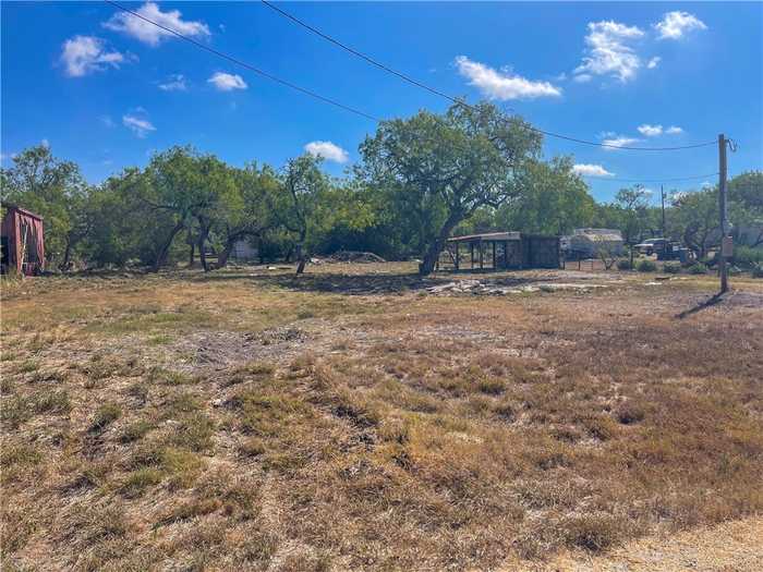 photo 7: 24654 County Road 340, Mathis TX 78368