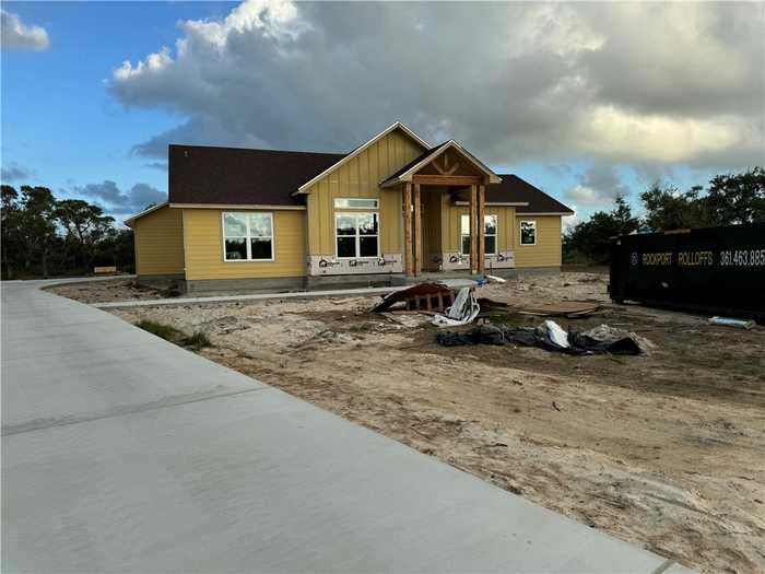 photo 1: 259 South Wildwood Drive, Rockport TX 78382