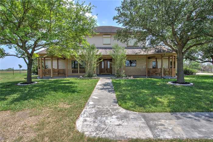 photo 1: 200 Prochazka Drive, Alice TX 78332