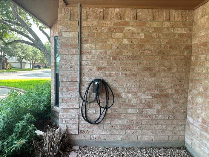 photo 19: 1701 Encino Avenue, Alice TX 78332