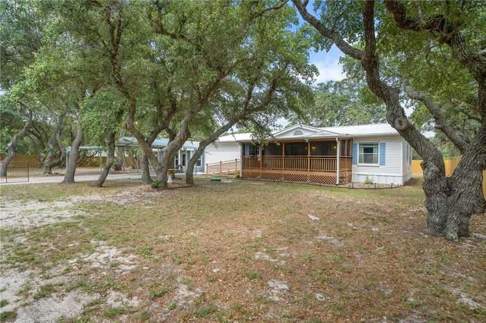 photo 2: 407 Rowe Street, Rockport TX 78382