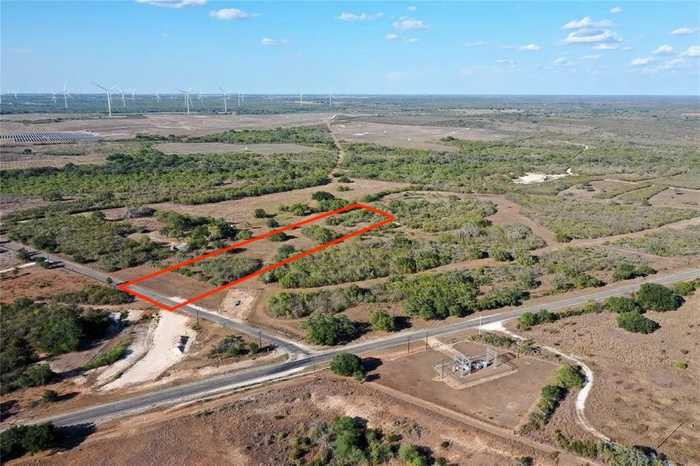 photo 1: Lot 5 County Road 124, Beeville TX 78102