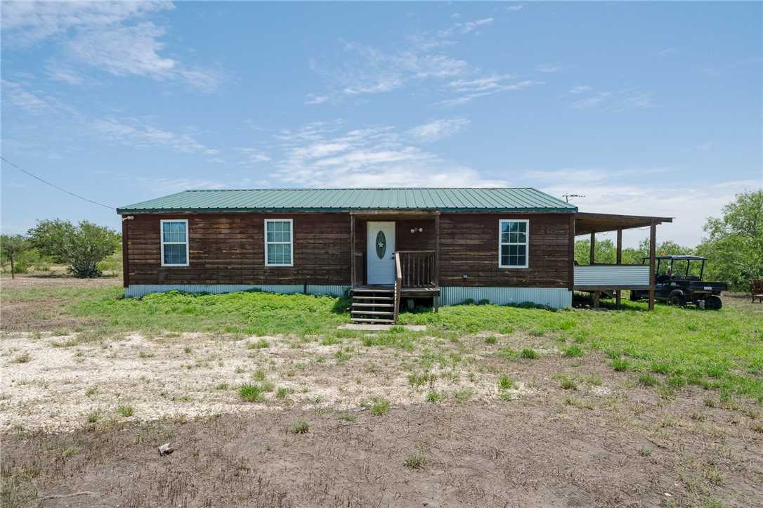 photo 1: 420 County Road 2391, Orange Grove TX 78372