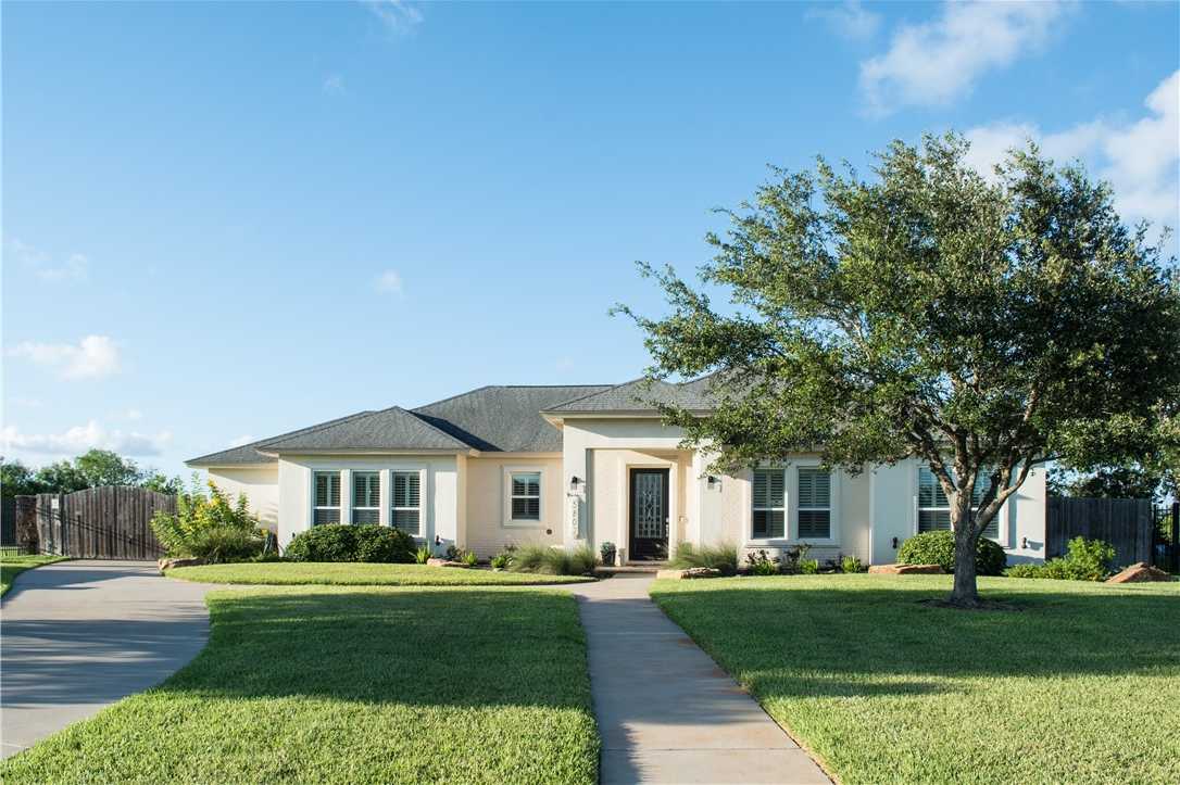 photo 3: 5802 Lago Vista, Corpus Christi TX 78414