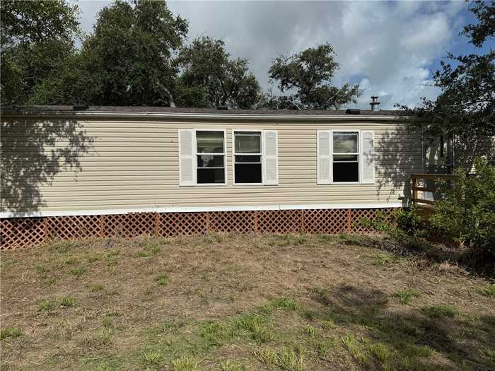 photo 2: 208 Steart Street, Rockport TX 78382