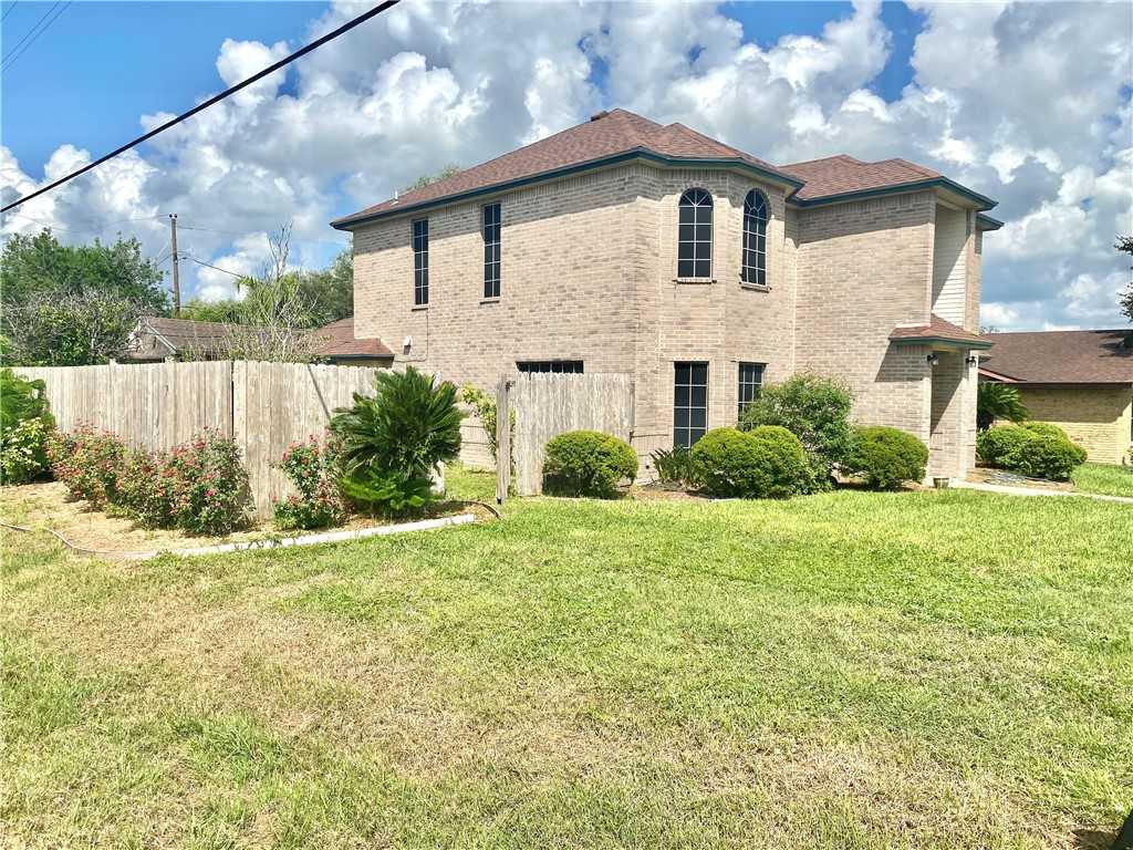 photo 2: 4147 Jamlie Avenue, Kingsville TX 78363