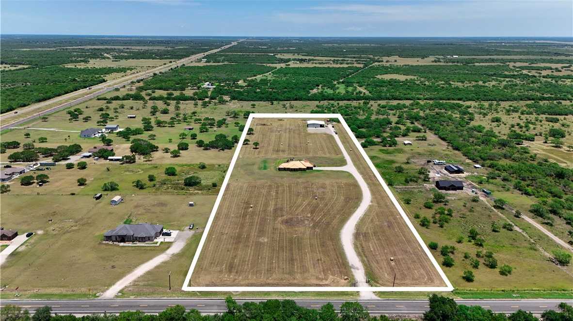 photo 1: 1981 W Fm 2044, Alice TX 78332