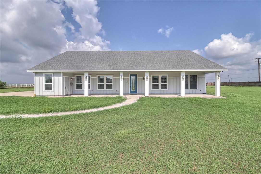 photo 1: 2475 Santa Maria Lane, Corpus Christi TX 78415