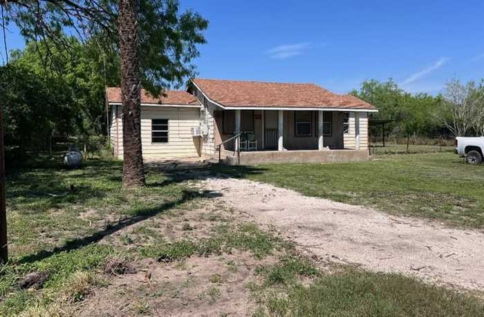 photo 1: 535 County Road 117, Alice TX 78332