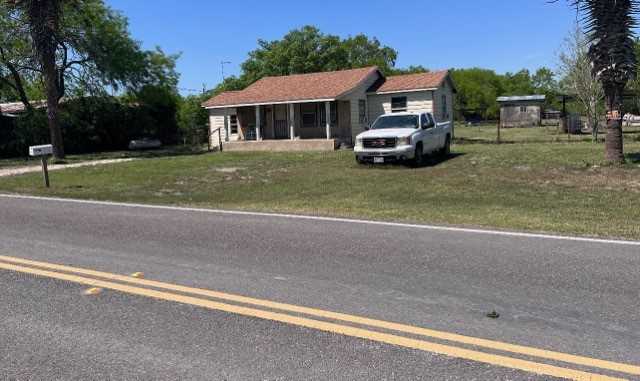 photo 2: 535 County Road 117, Alice TX 78332