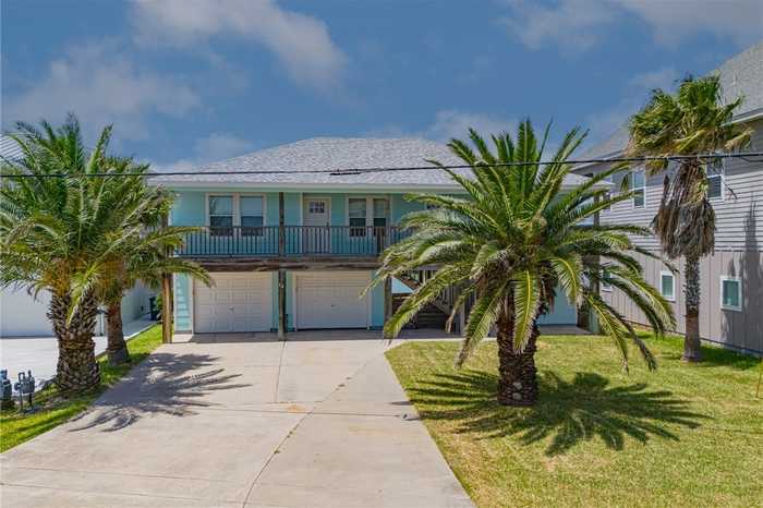 photo 1: 74 Copano Ridge Road, Rockport TX 78382