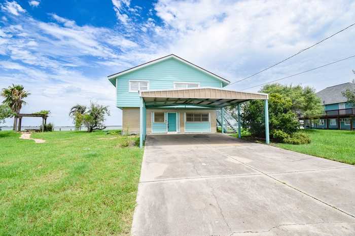 photo 2: 145 Lakeview Road, Rockport TX 78382