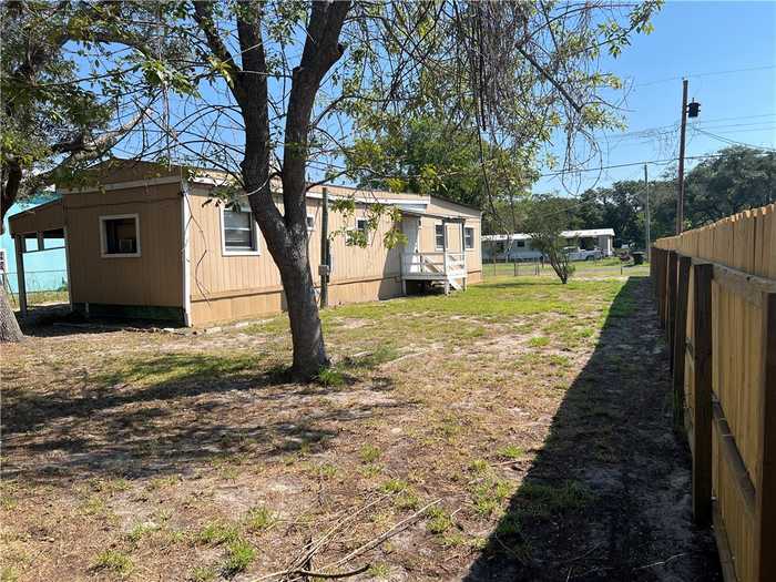 photo 2: 719 N Doughty Street, Rockport TX 78382