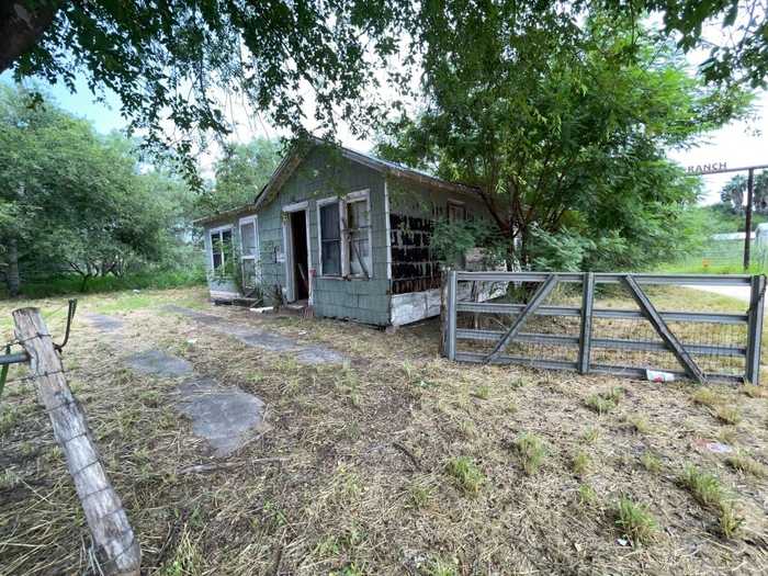 photo 21: 303 Texas Street, Hebbronville TX 78361