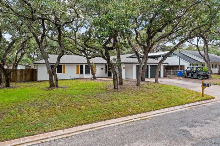 photo 2: 115 Barcelona Drive, Rockport TX 78382