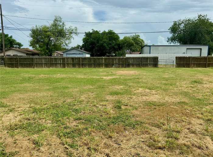 photo 21: 1804 Agarito Avenue, Alice TX 78332