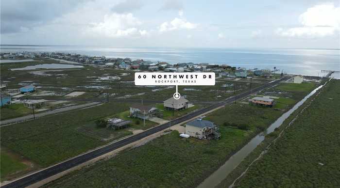 photo 2: 60 Northwest Drive, Rockport TX 78382