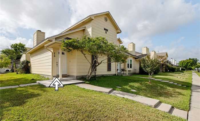 photo 2: 3002 Quail Springs Road, Corpus Christi TX 78414