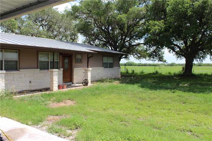 photo 2: 3389 Fm 888, Beeville TX 78102