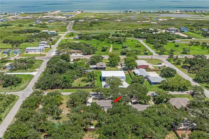 photo 2: 1409 S Fuqua, Rockport TX 78382