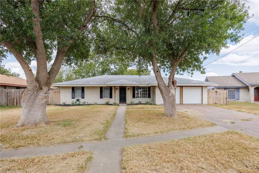 photo 1: 1515 Annette Street, Kingsville TX 78363