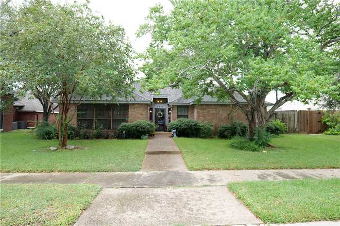 photo 1: 7713 Starnberg Lake Drive, Corpus Christi TX 78413