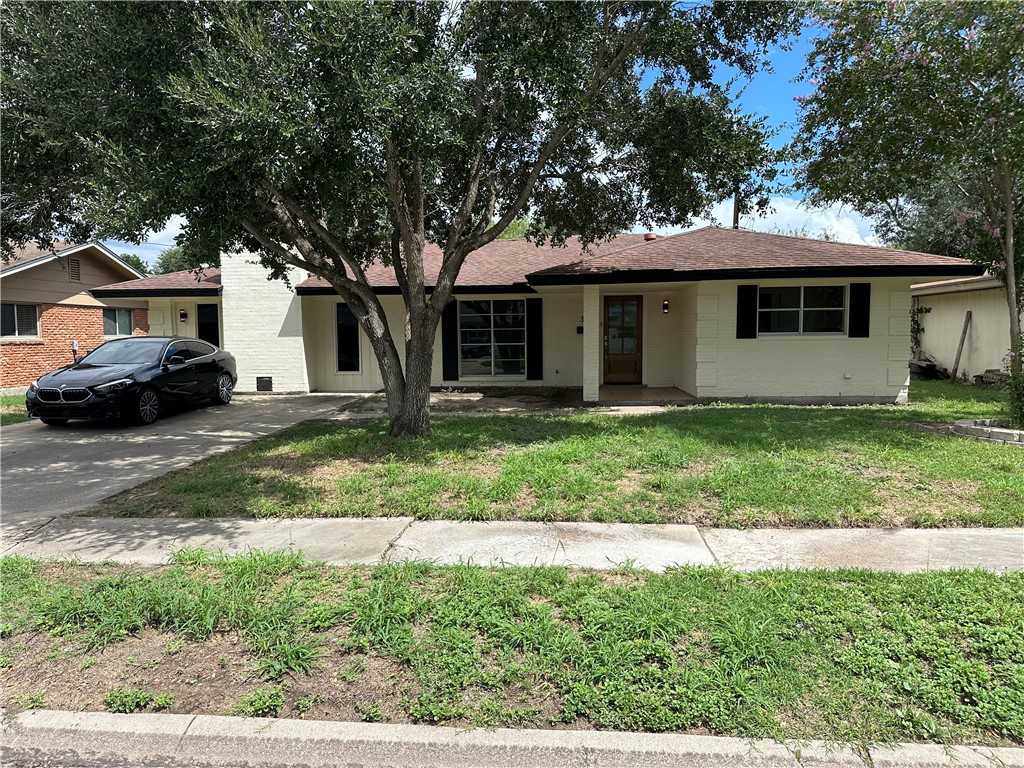 photo 1: 314 S 24th Street, Kingsville TX 78363