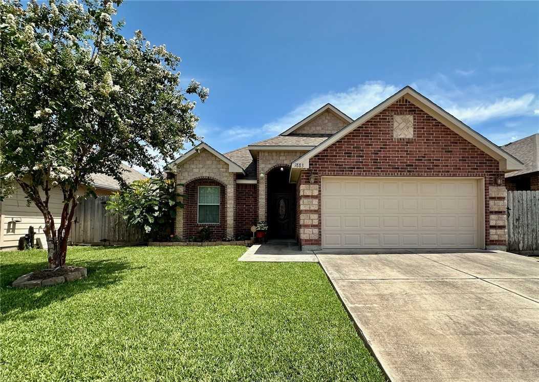 photo 1: 1883 The Park Drive, Kingsville TX 78363