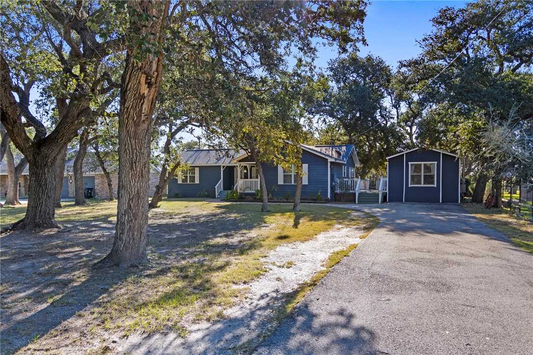 photo 2: 115 Portia Avenue, Rockport TX 78382