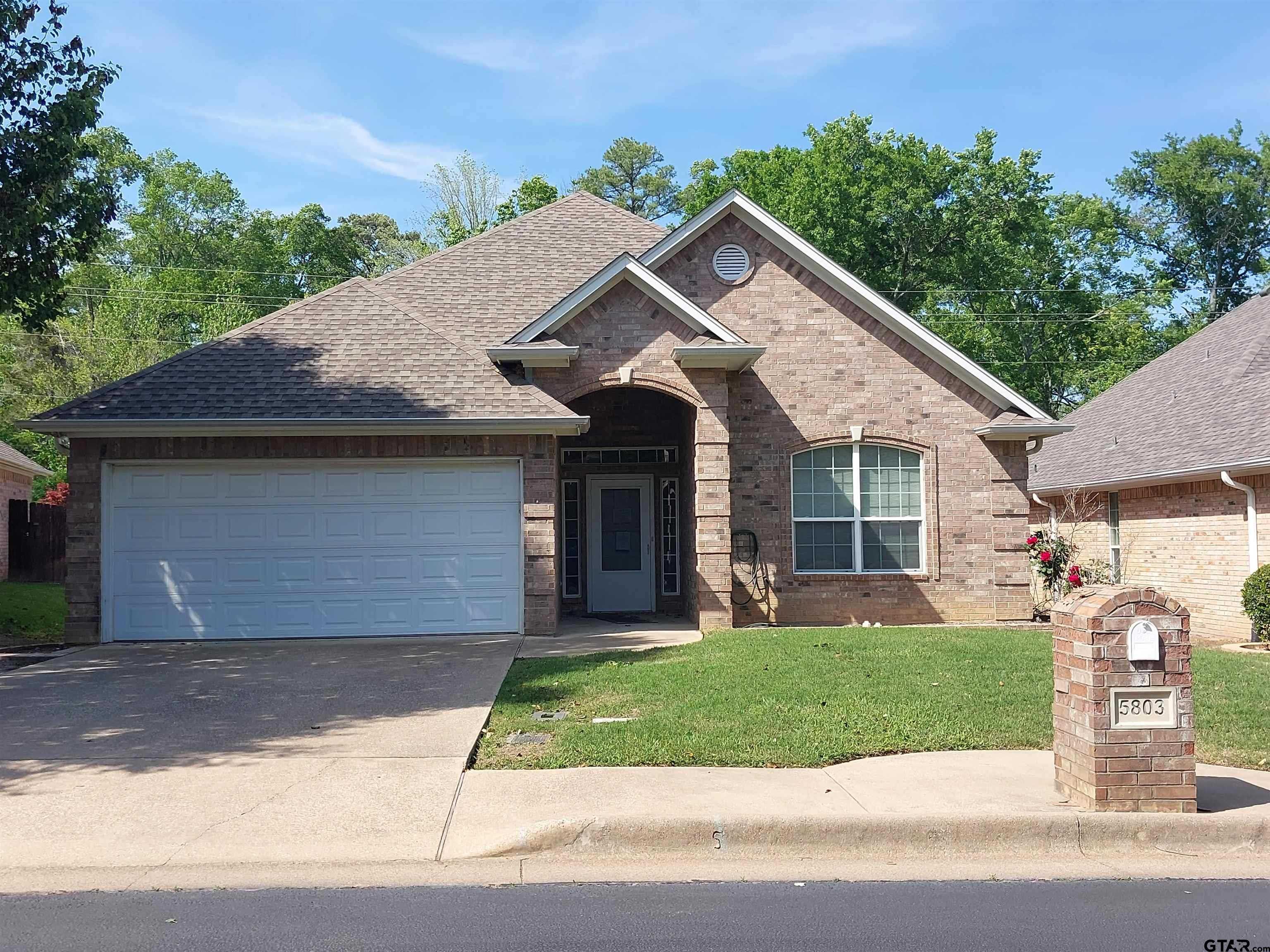 photo 1: 5803 Cross Creek Circle, Tyler TX 75703