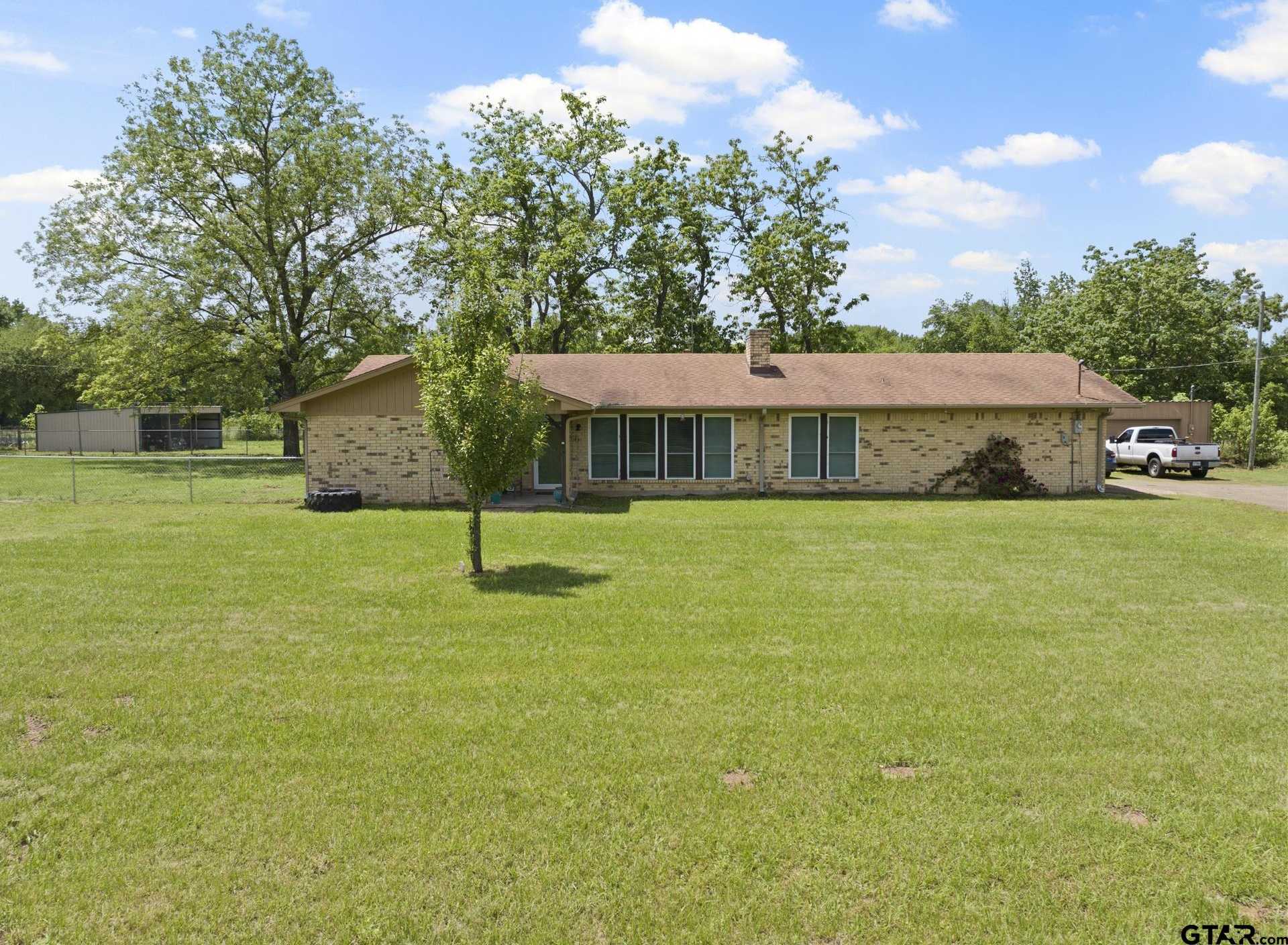 photo 2: 1808 County Road 4840, Mt Pleasant TX 75455