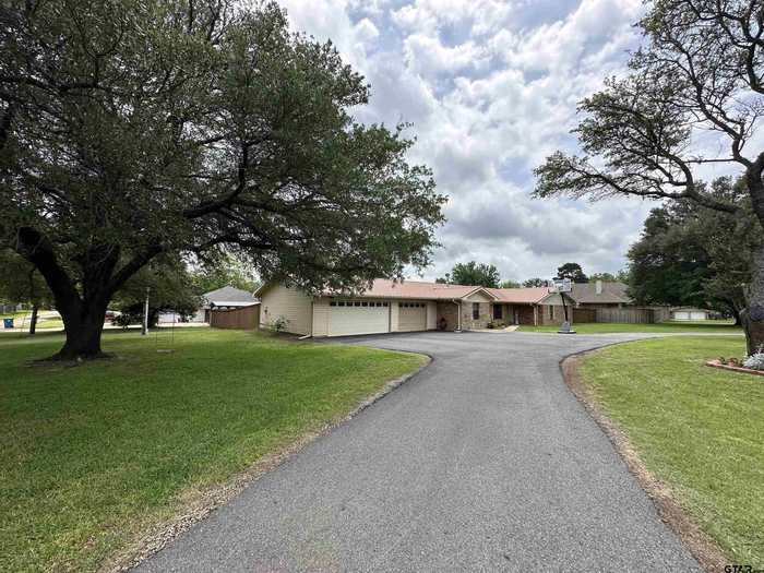 photo 1: 115 King St., Rusk TX 75785