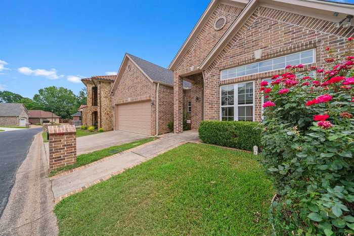 photo 1: 7132 Holly Square, Tyler TX 75703