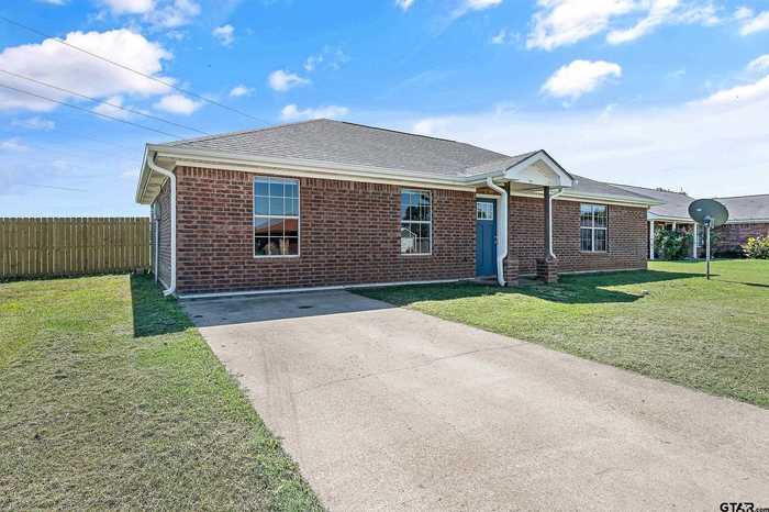 photo 1: 156 Meadowlark Ln, Rusk TX 75785