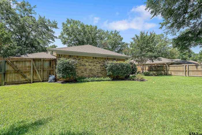 photo 33: 1101 Wimbledon, Tyler TX 75703