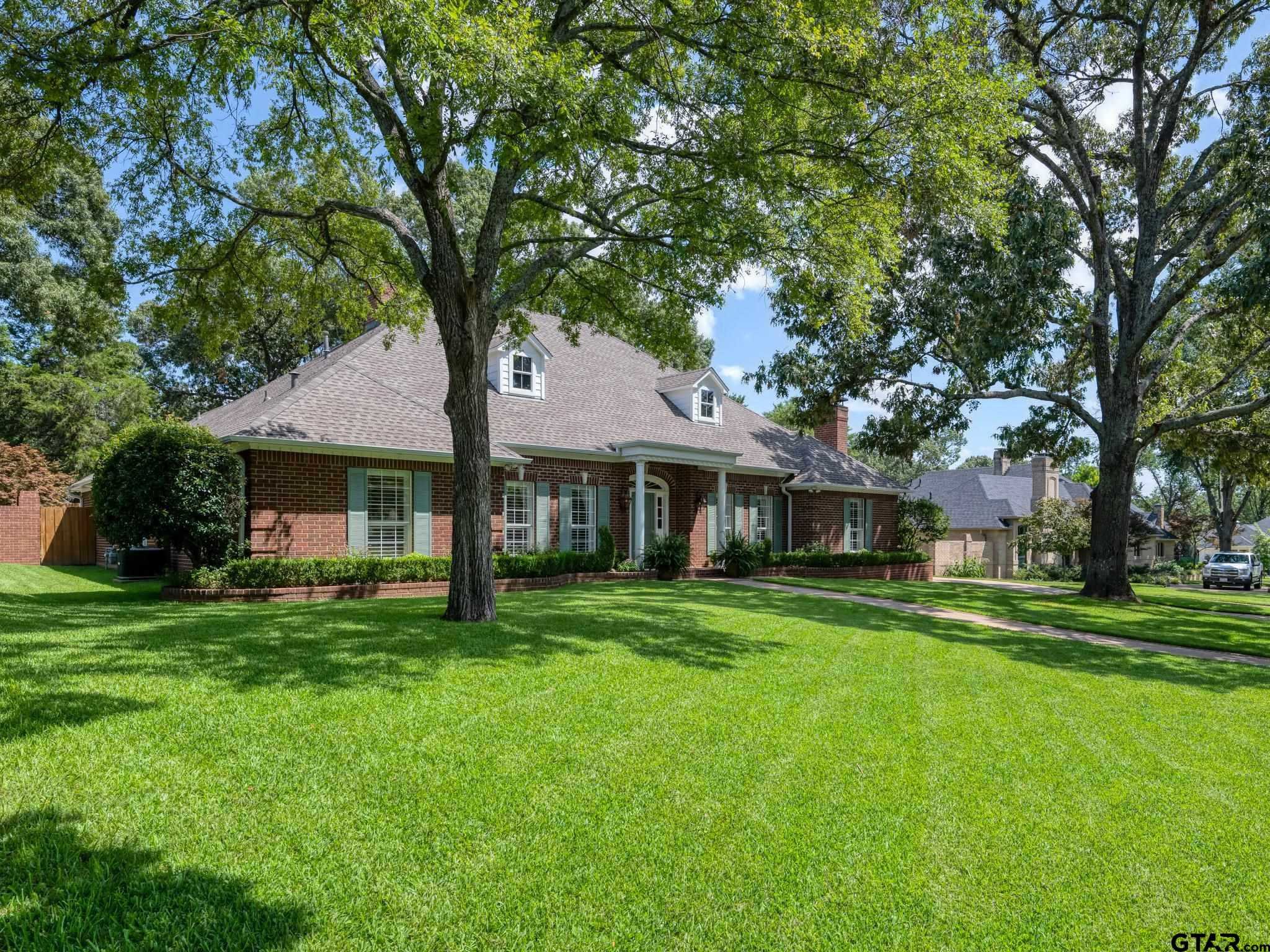 photo 2: 6512 Hollytree Circle, Tyler TX 75703