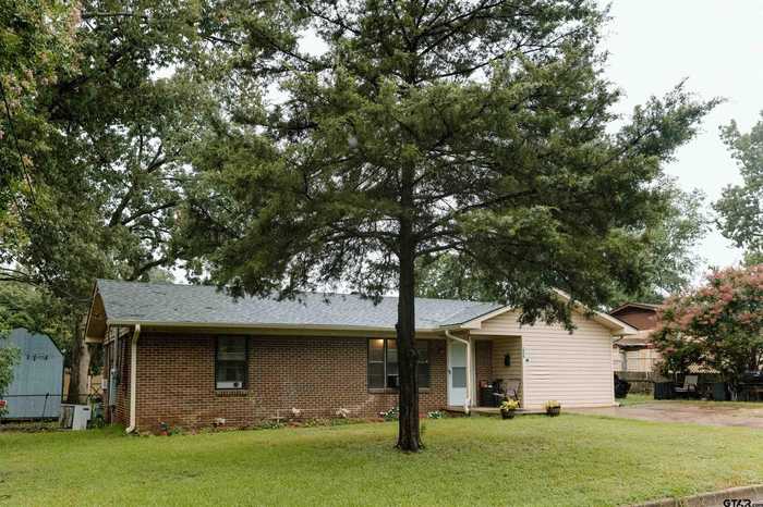 photo 2: 1525 E Dawson, Tyler TX 75701