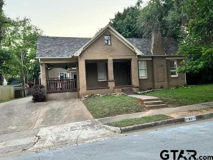 photo 1: 831 S Bois D Arc, Tyler TX 75701