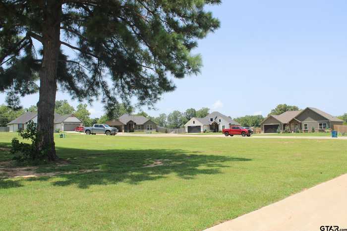 photo 41: 15848 Avery Ln, Lindale TX 75771