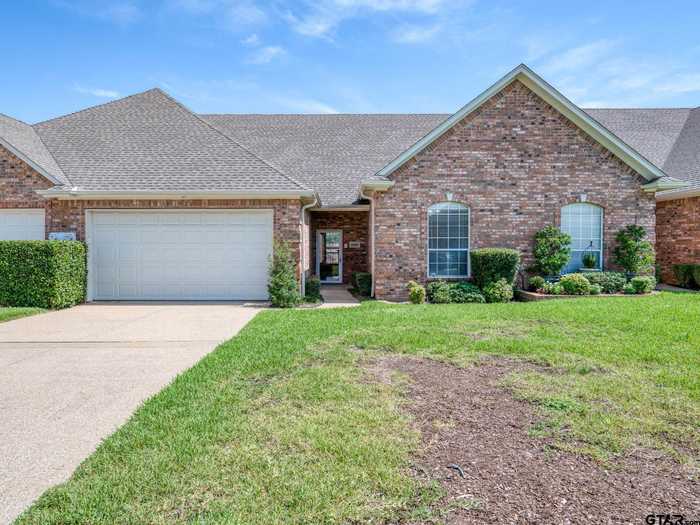 photo 1: 1120 Quinby Lane, Tyler TX 75701