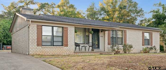 photo 2: 1920 S Sneed Avenue, Tyler TX 75701